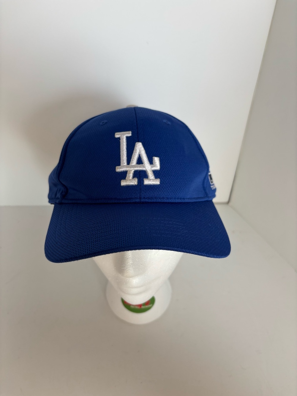 MLB Los Angeles Dodgers blue cap with white LA logo